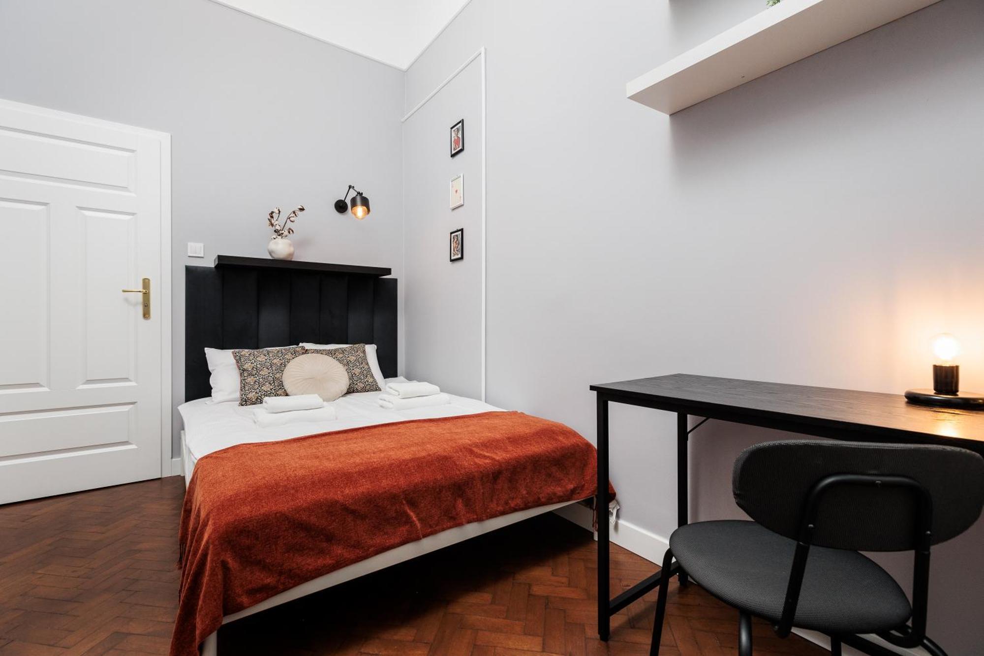 Krupnicza Modern Old Town Apartments - By Upstairs — Photos 3